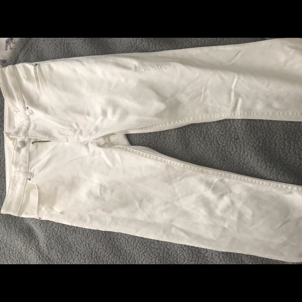 New White jeans
